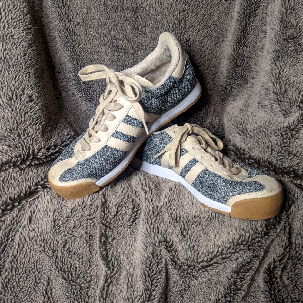 Adidas Samoa women's Tex linen skate shoe